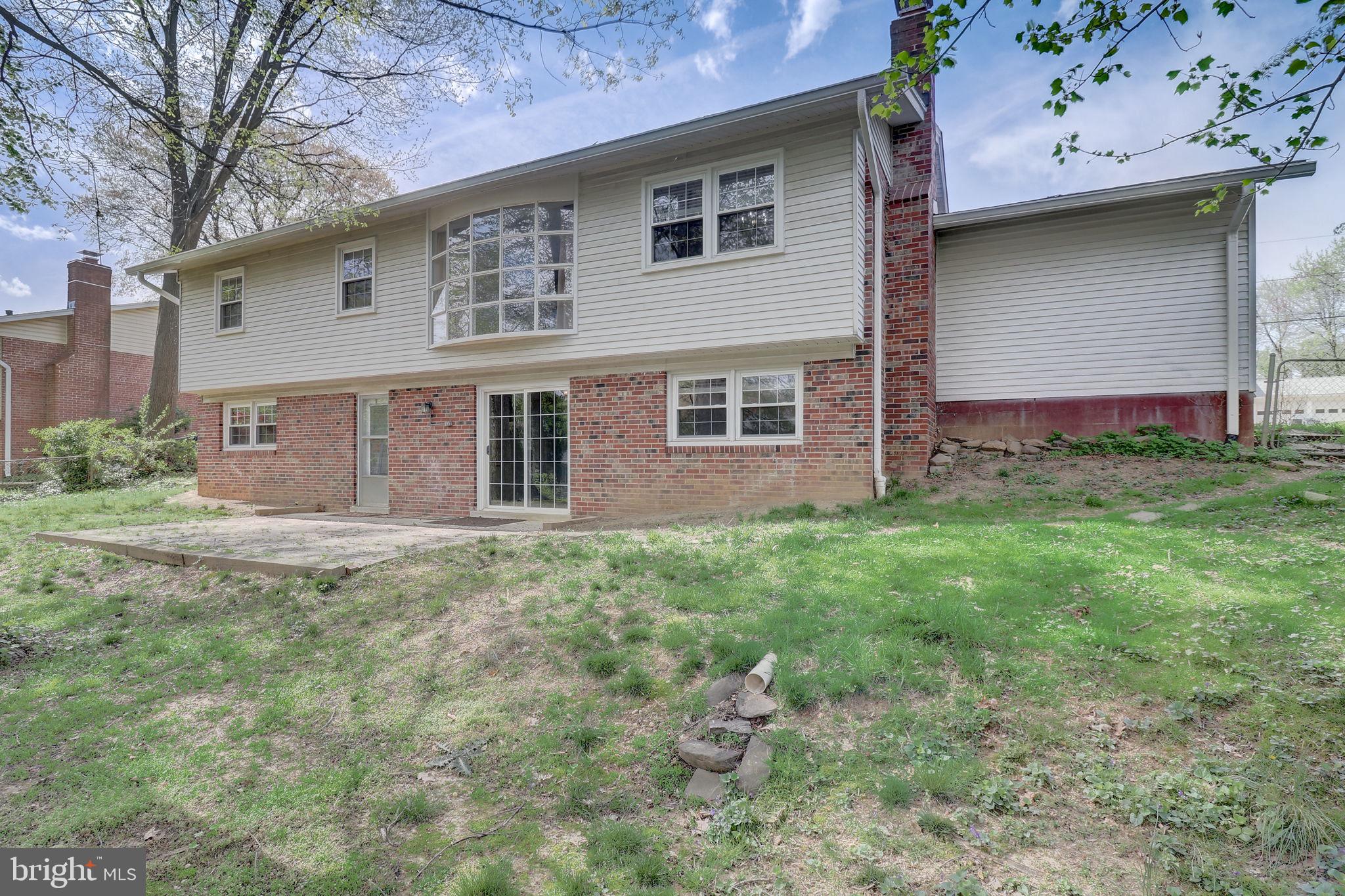 MOSBY WOODS - Residential