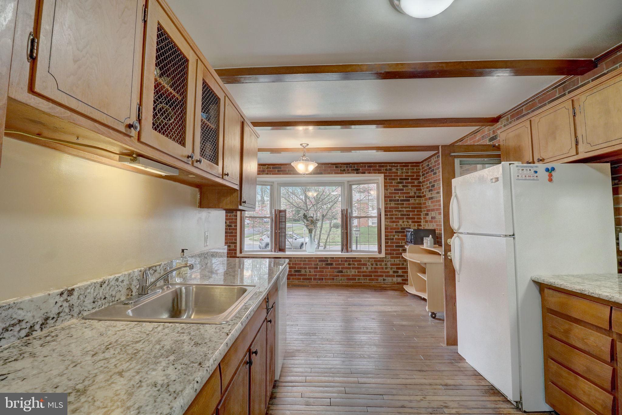 MOSBY WOODS - Residential