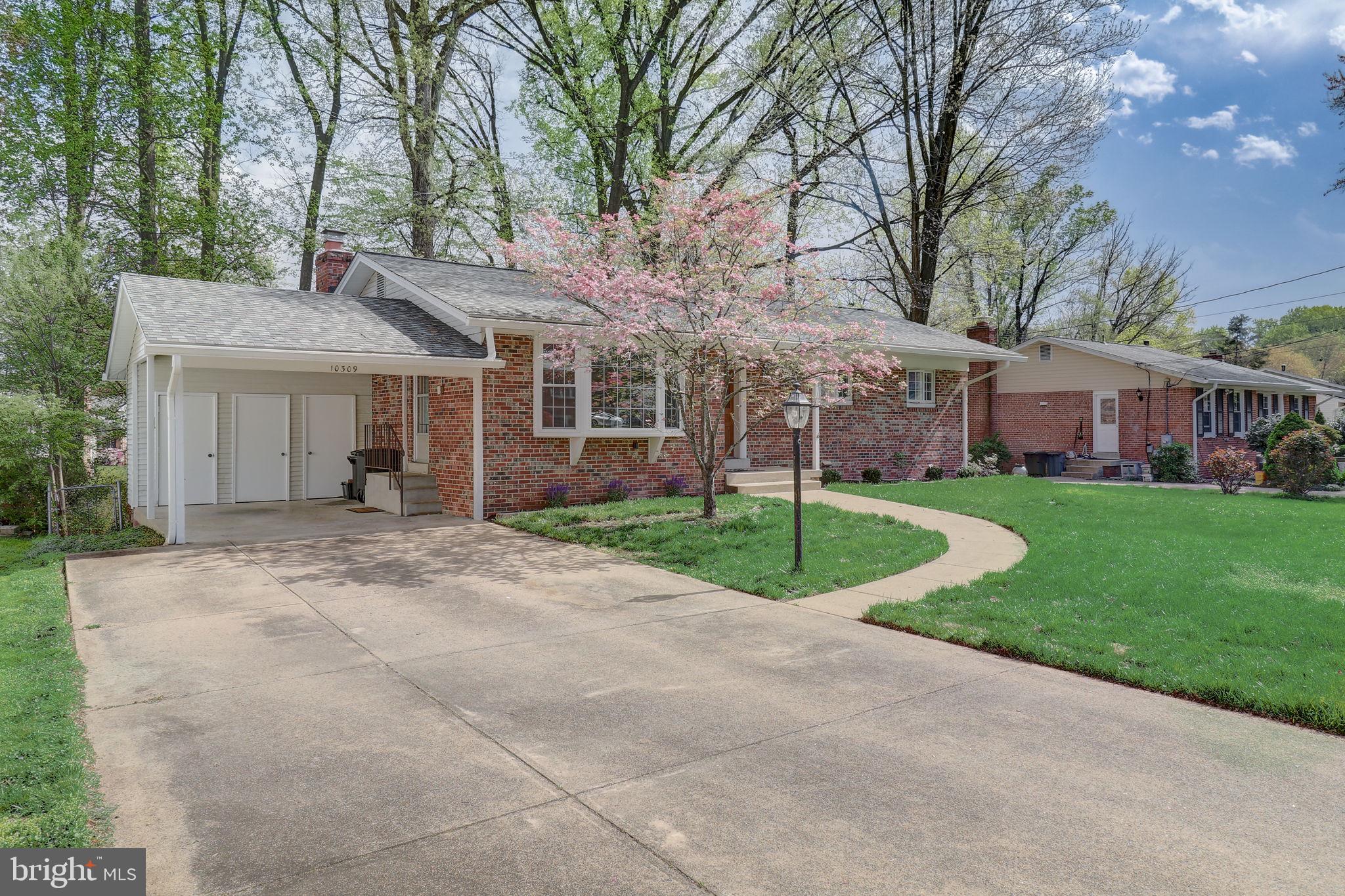 MOSBY WOODS - Residential