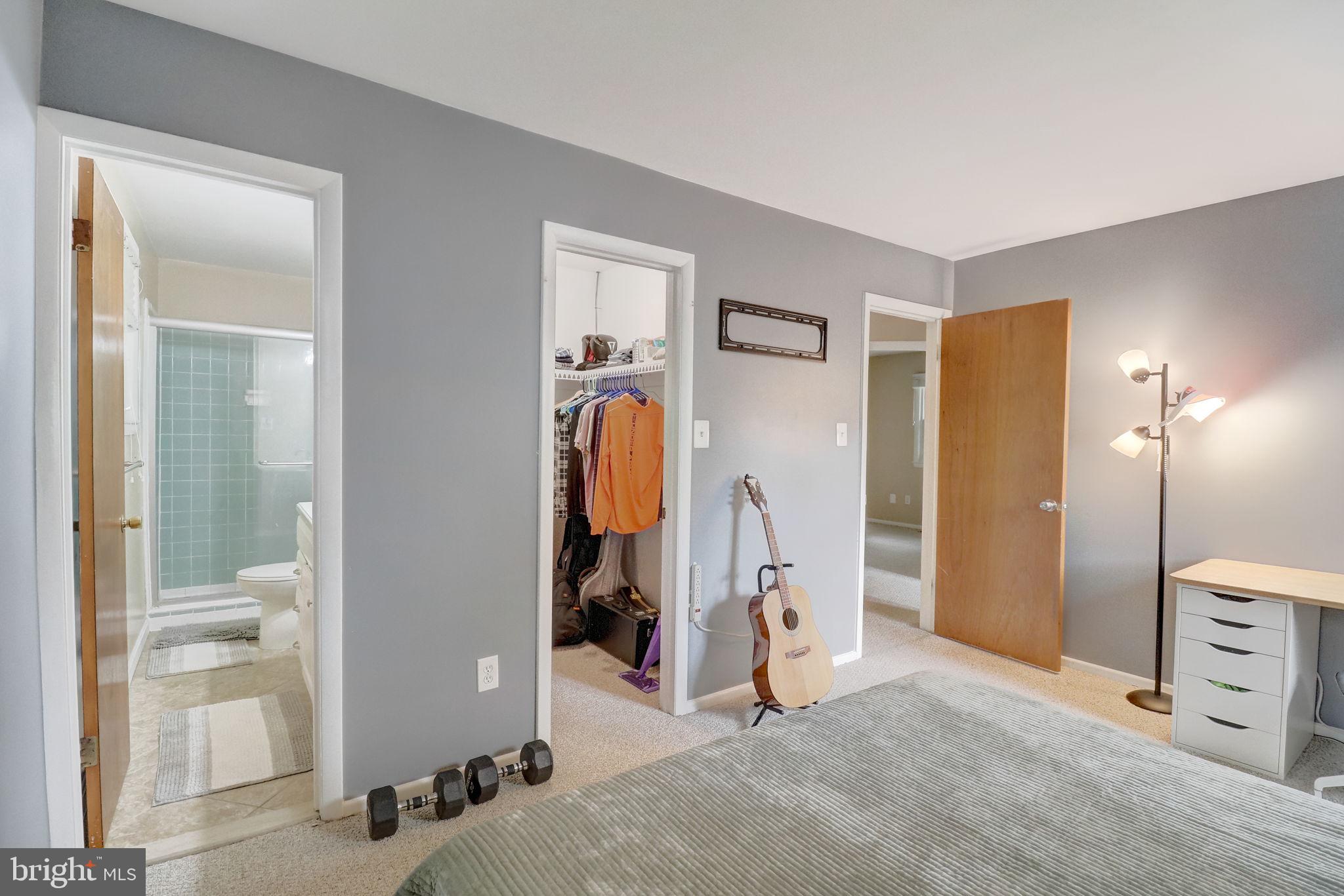 MOSBY WOODS - Residential