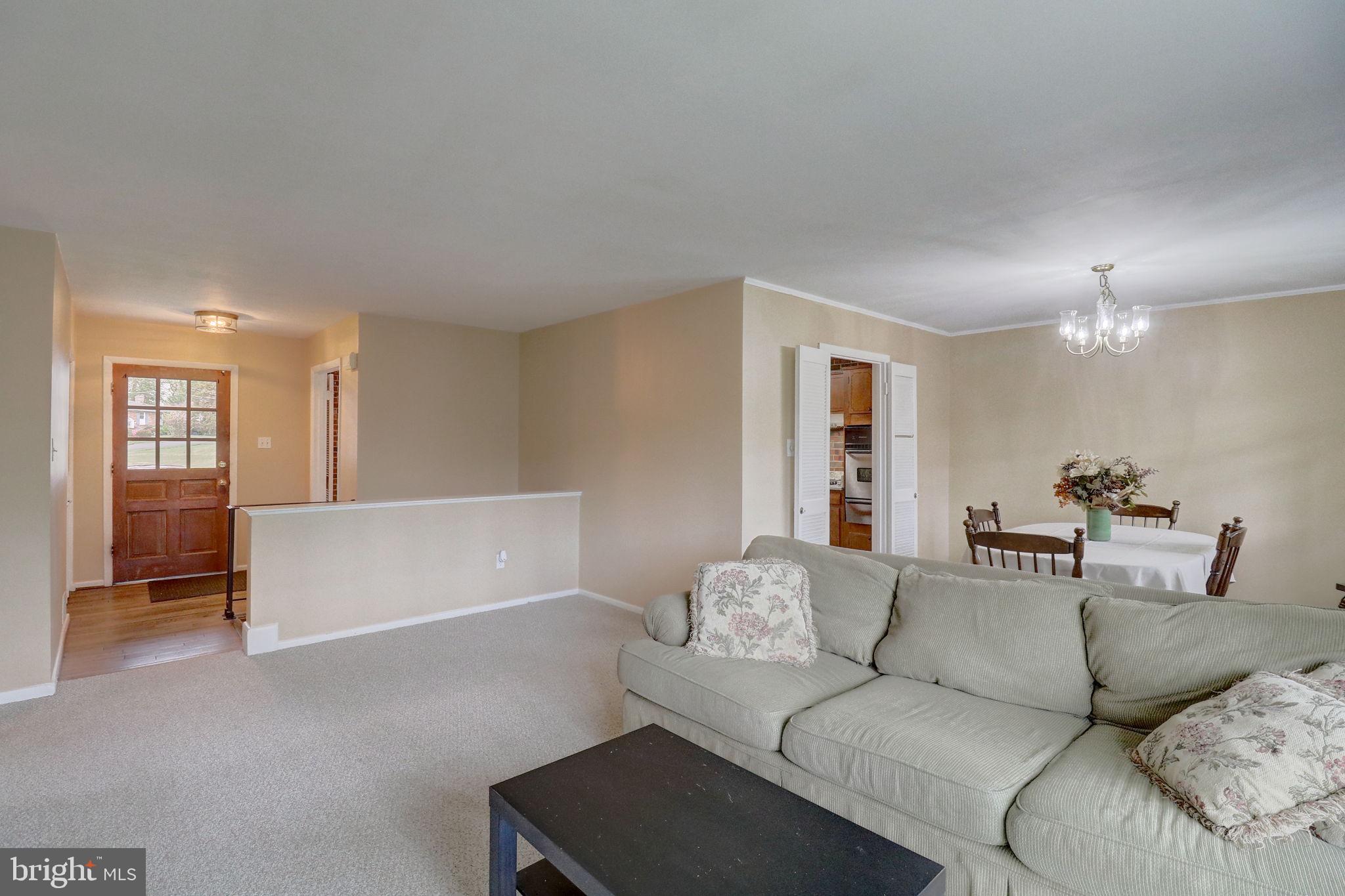 MOSBY WOODS - Residential