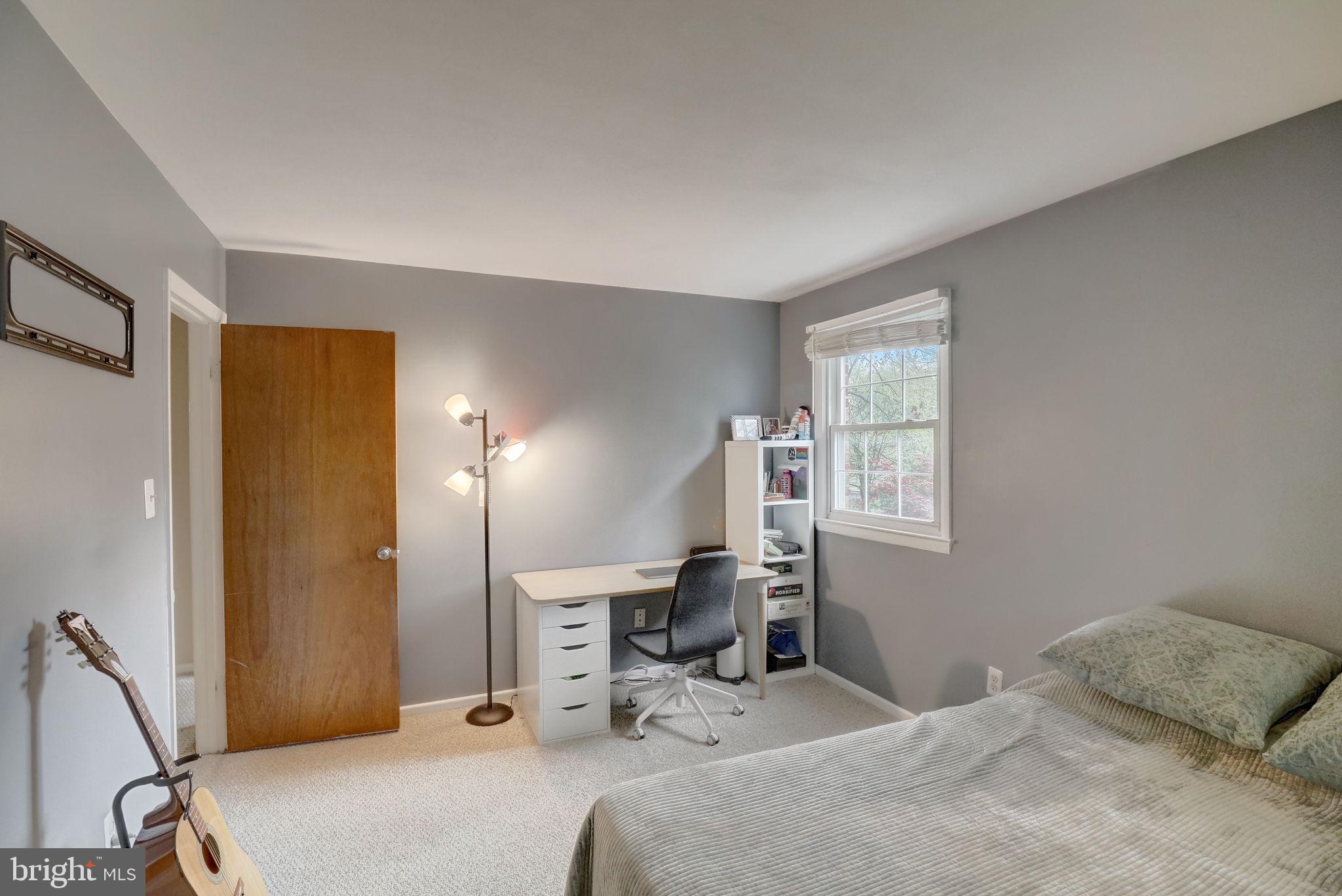 MOSBY WOODS - Residential