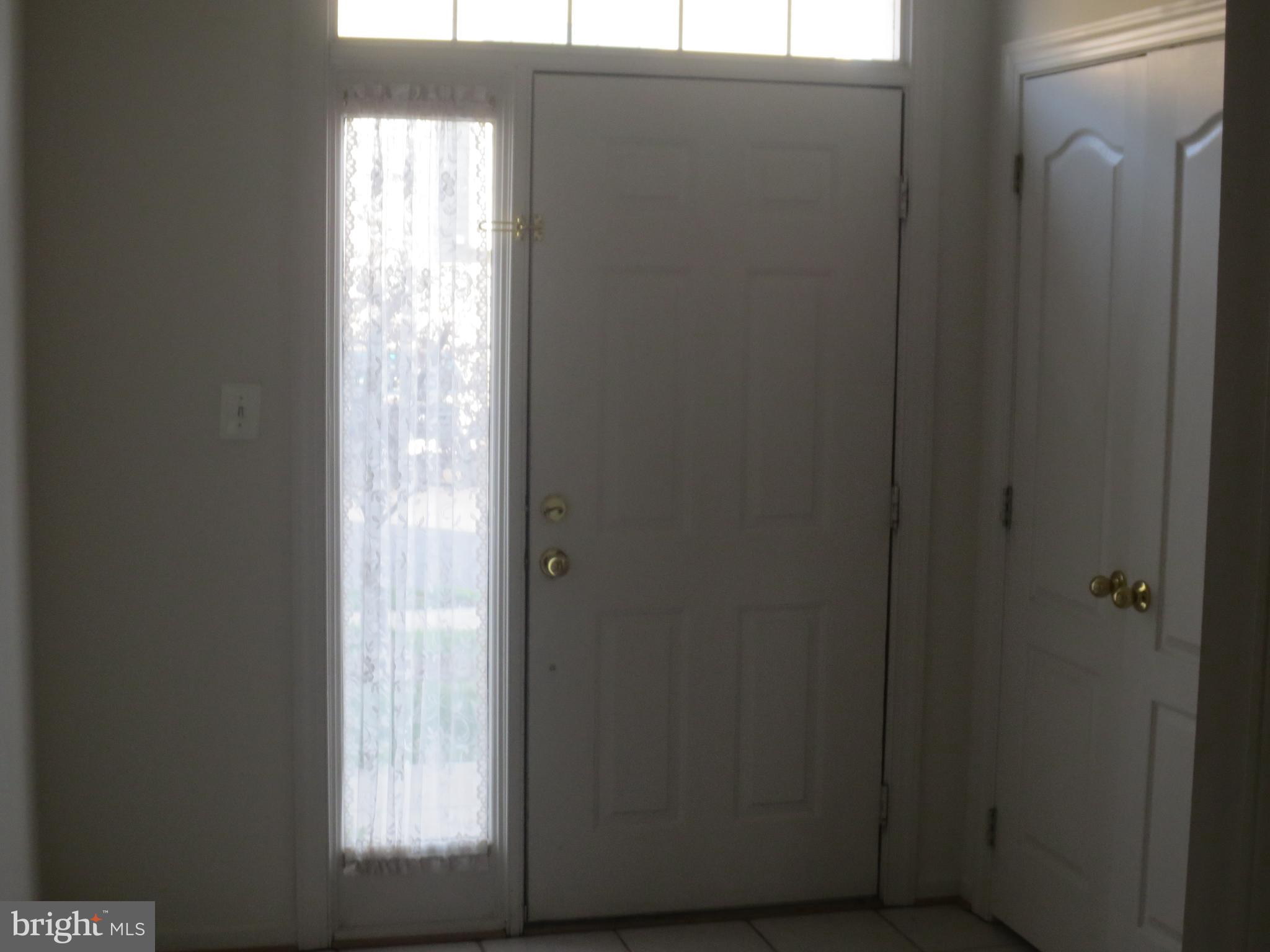 BELMONT CENTER - Residential