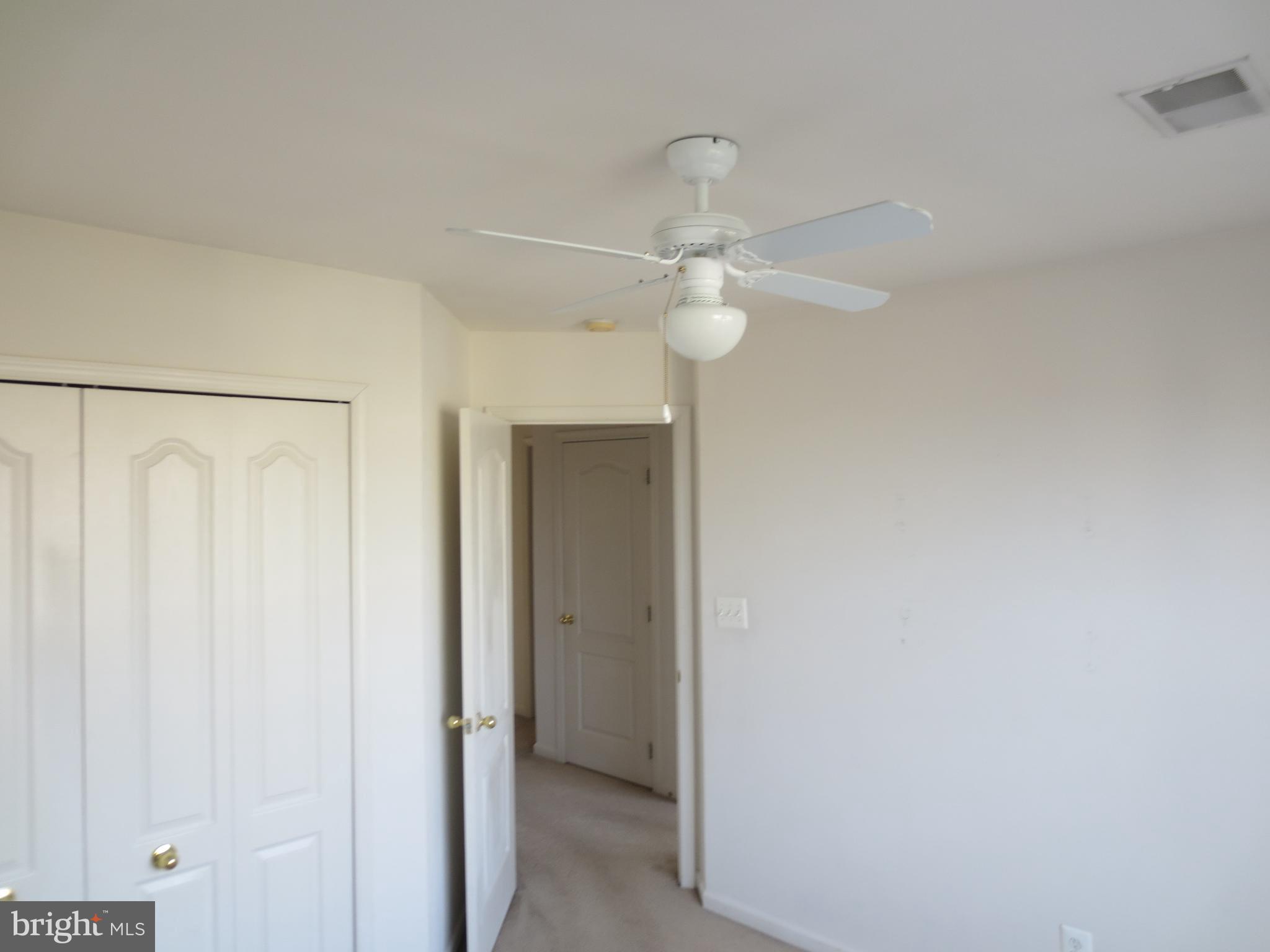 BELMONT CENTER - Residential