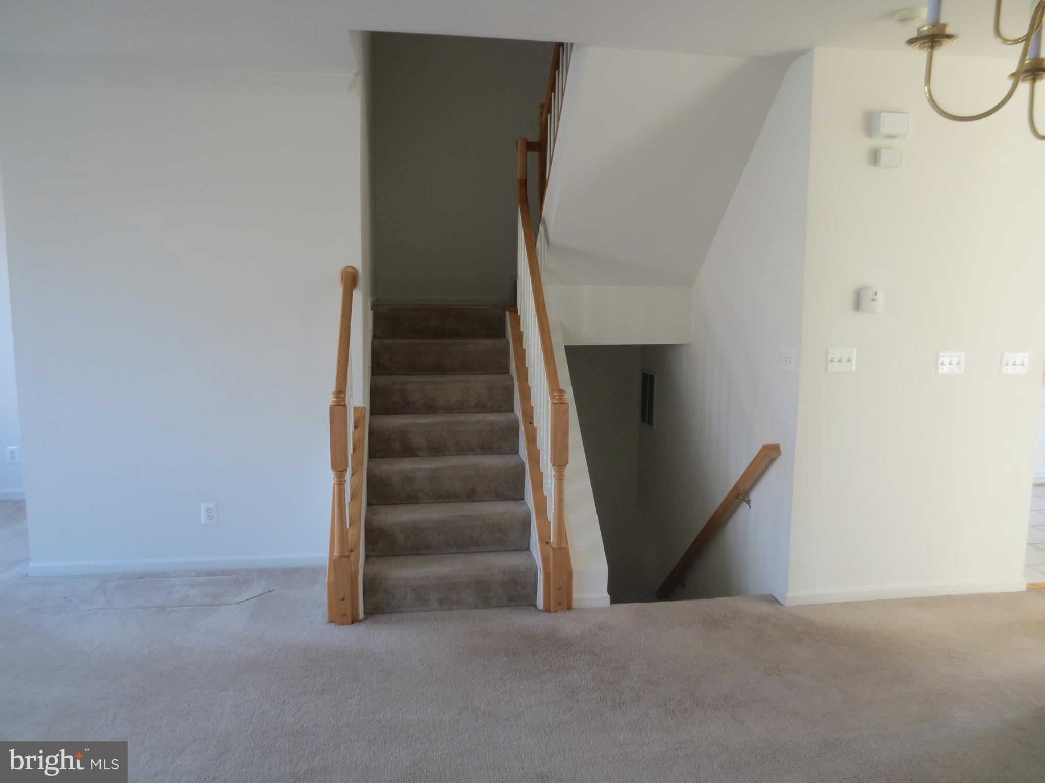 BELMONT CENTER - Residential