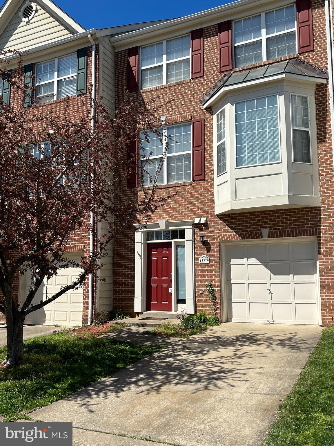 BELMONT CENTER - Residential