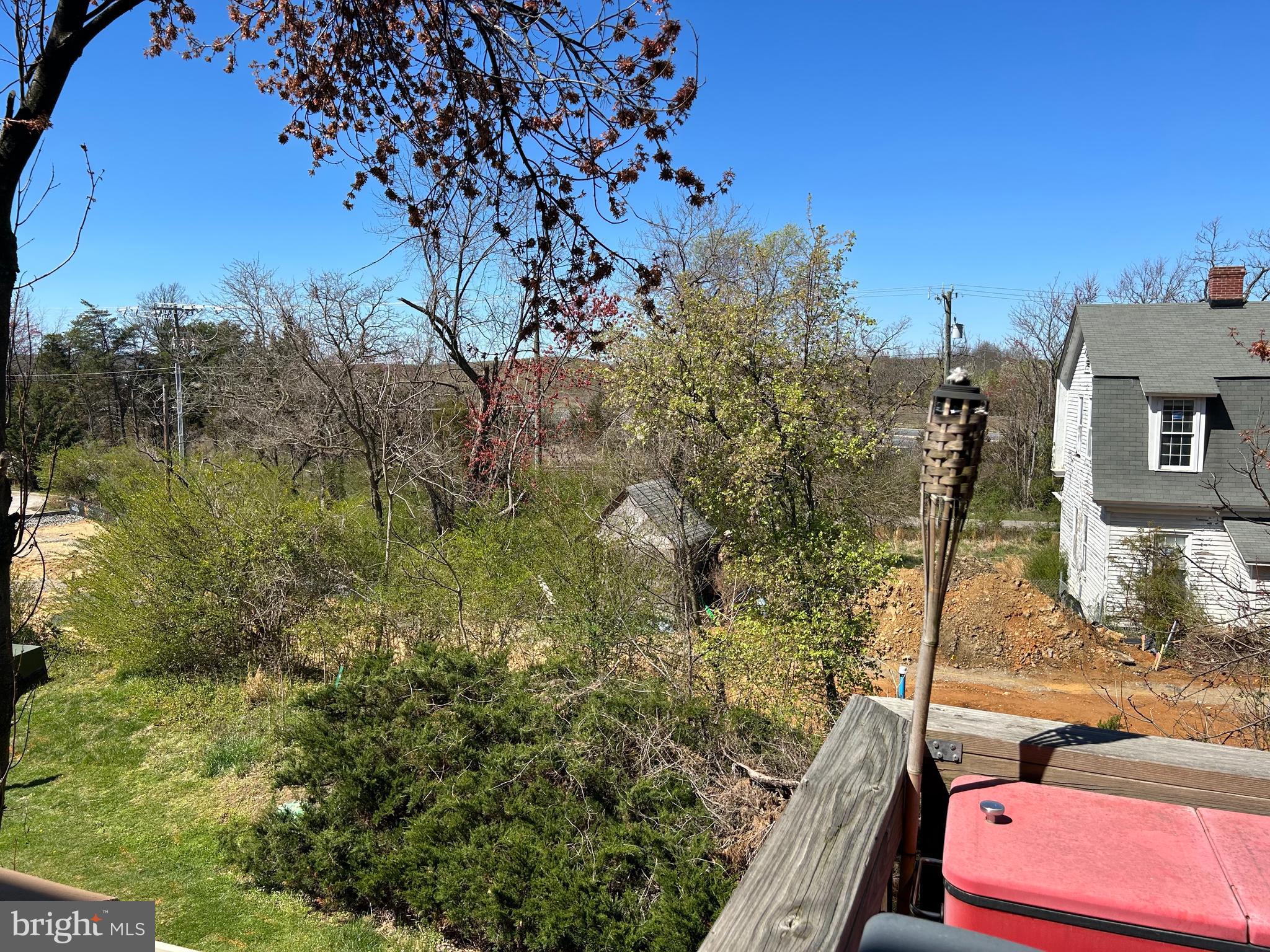 BELMONT CENTER - Residential