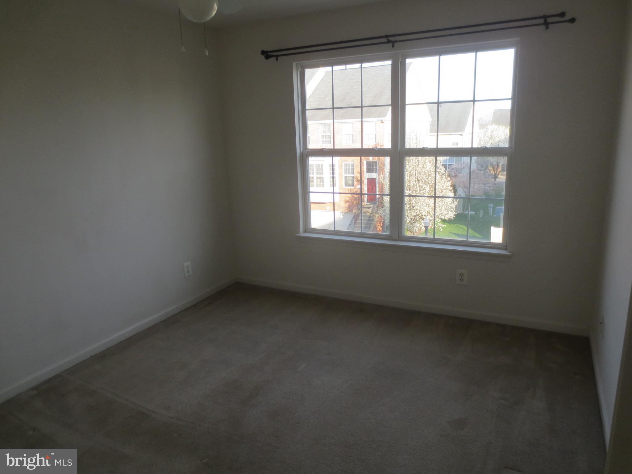 BELMONT CENTER - Residential