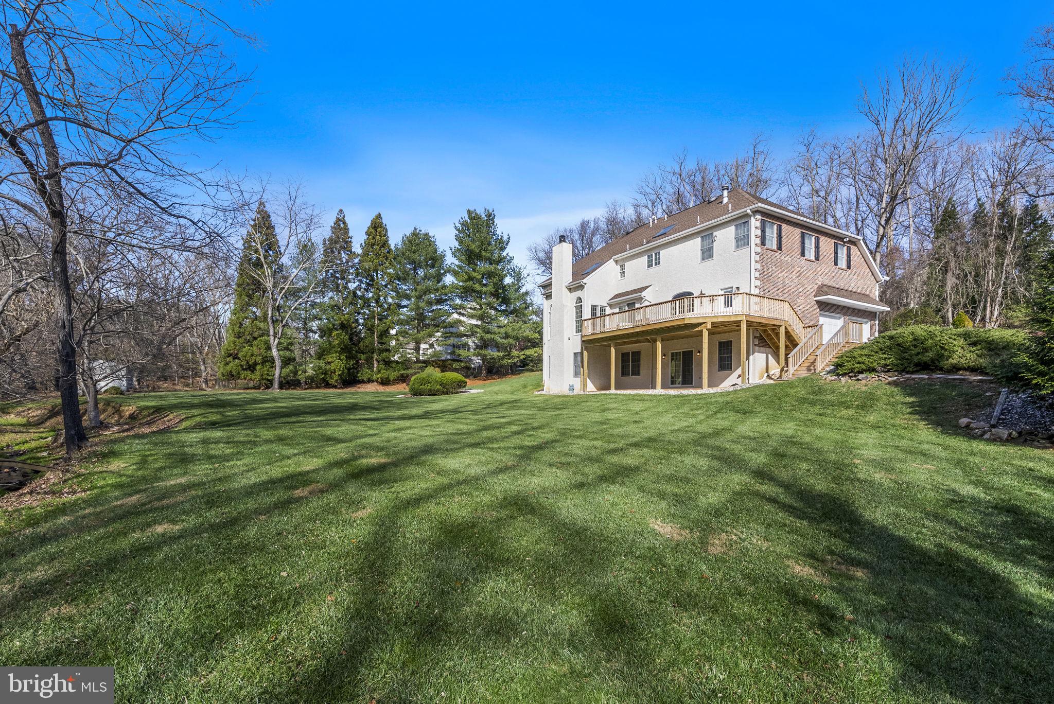 THE MOORS AT RADLEYR - Residential