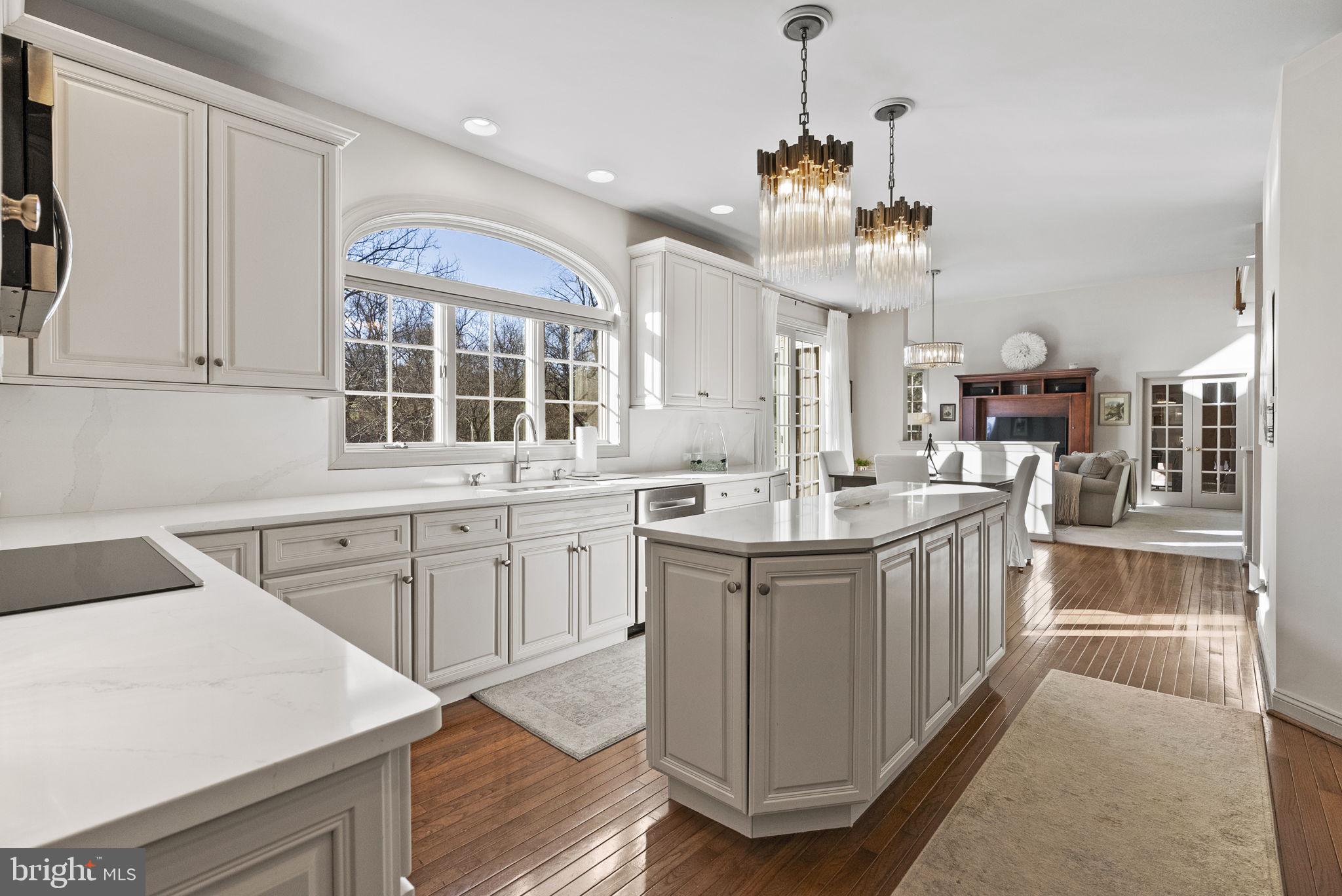 THE MOORS AT RADLEYR - Residential