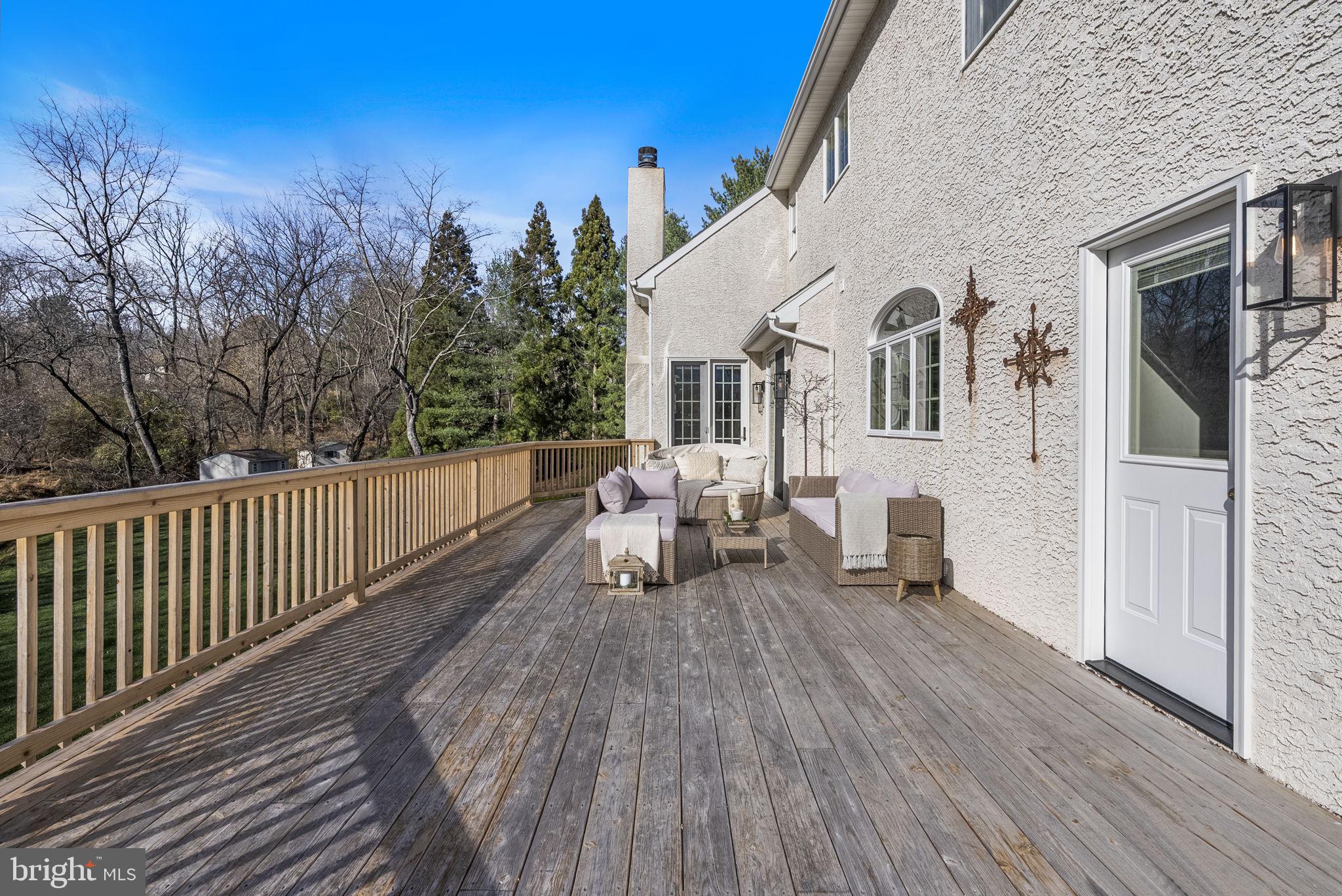 THE MOORS AT RADLEYR - Residential