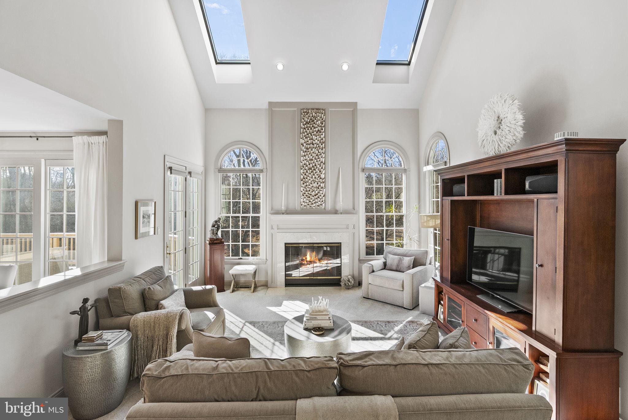 THE MOORS AT RADLEYR - Residential