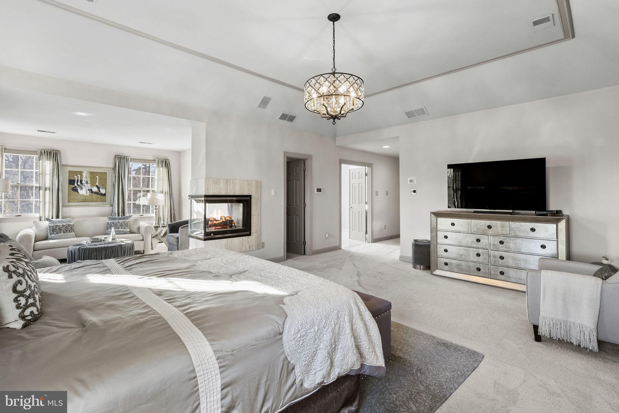 THE MOORS AT RADLEYR - Residential