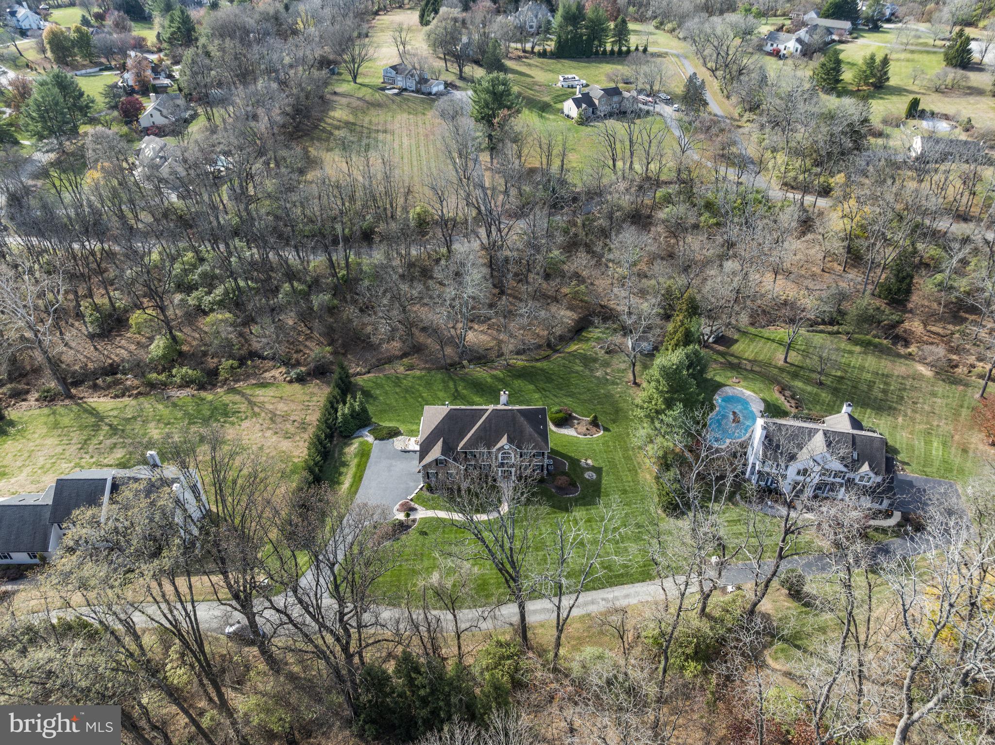 THE MOORS AT RADLEYR - Residential
