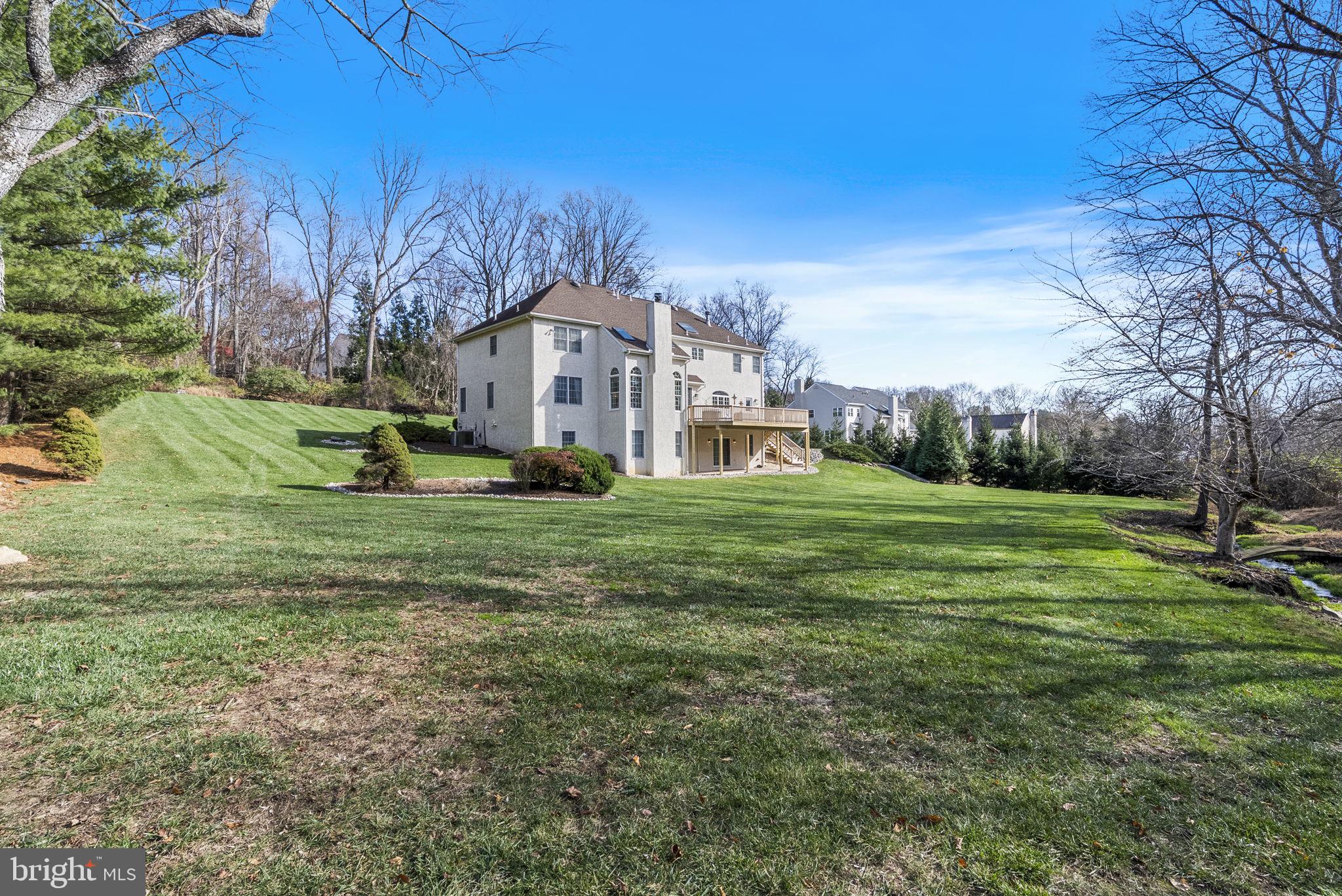 THE MOORS AT RADLEYR - Residential