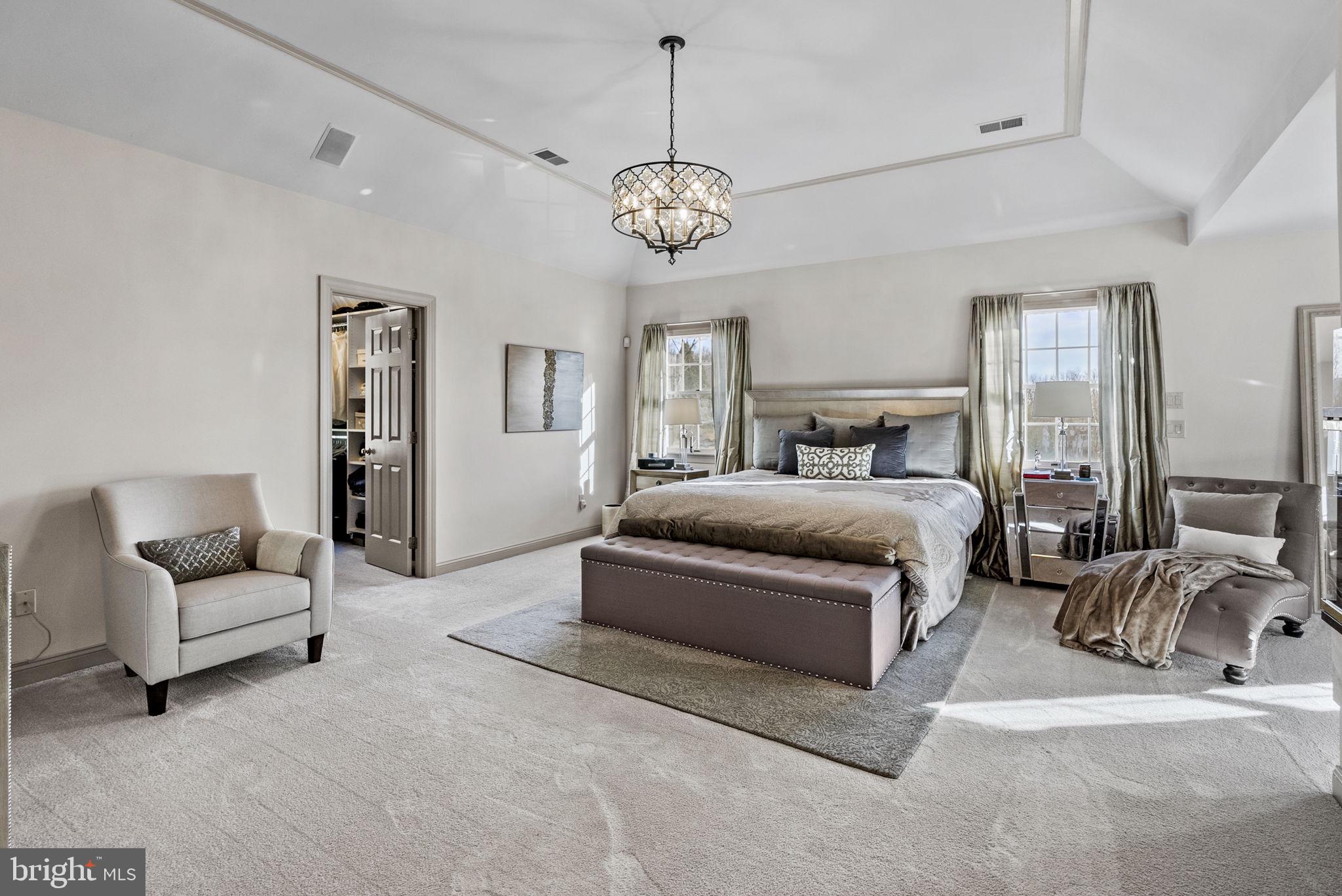 THE MOORS AT RADLEYR - Residential