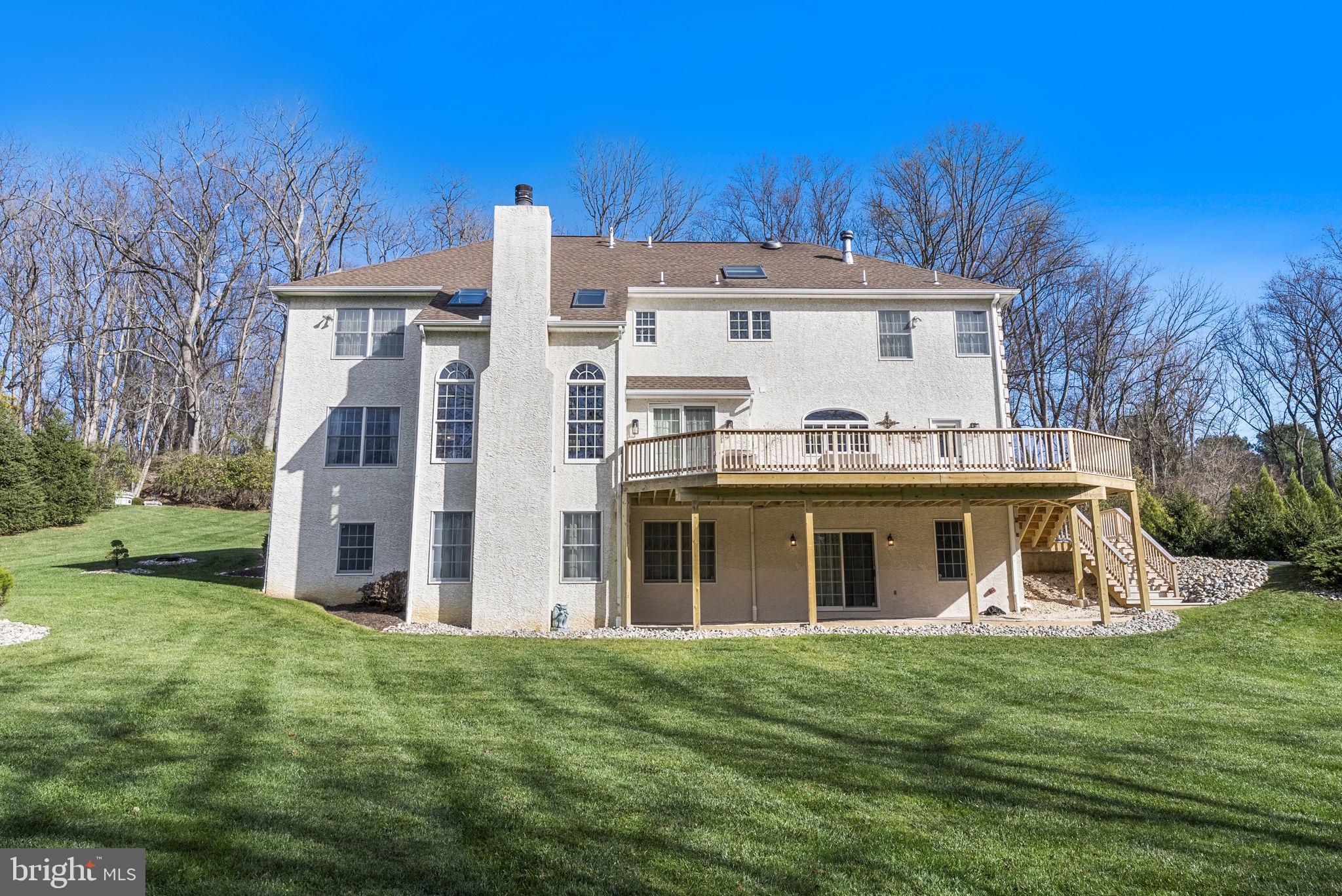 THE MOORS AT RADLEYR - Residential