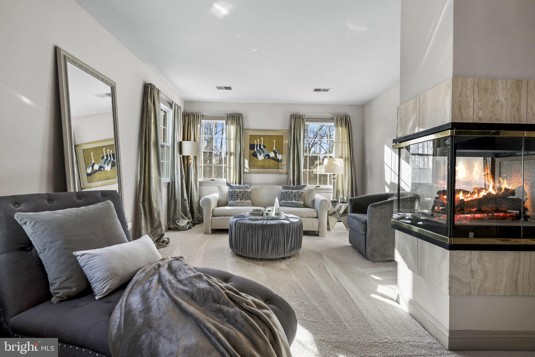 THE MOORS AT RADLEYR - Residential