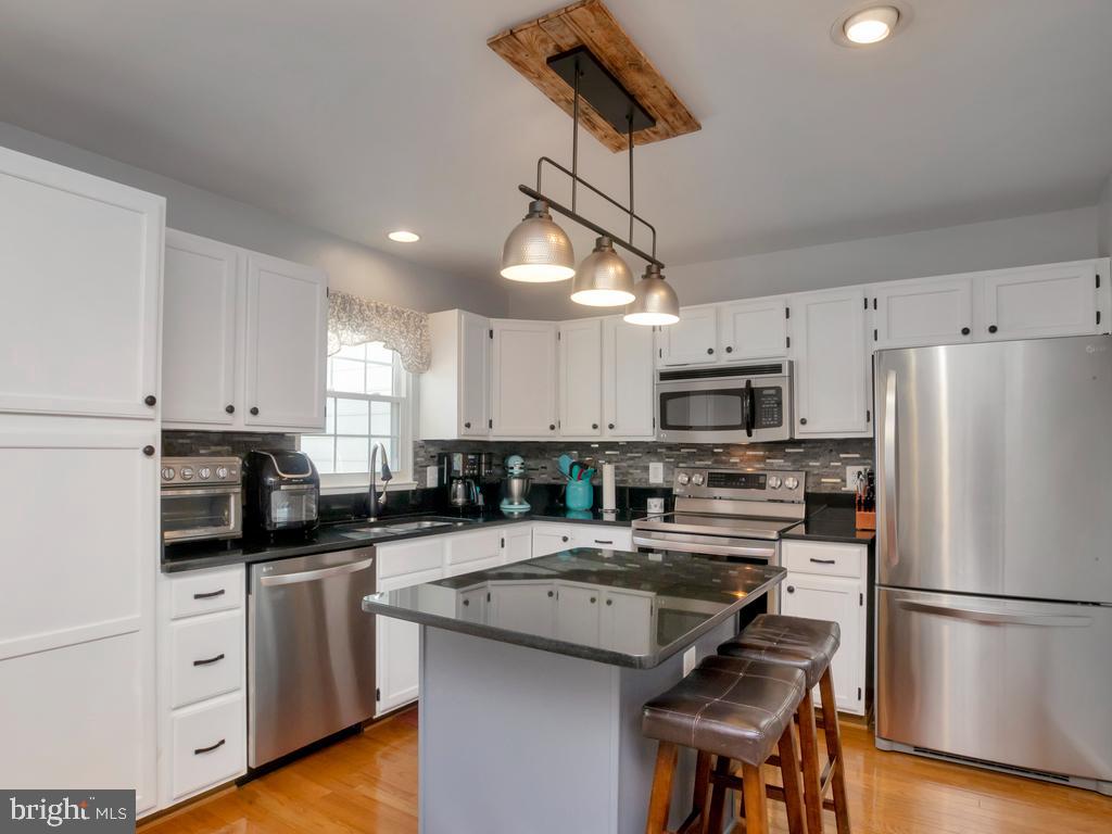 BELMONT GREENE - Residential