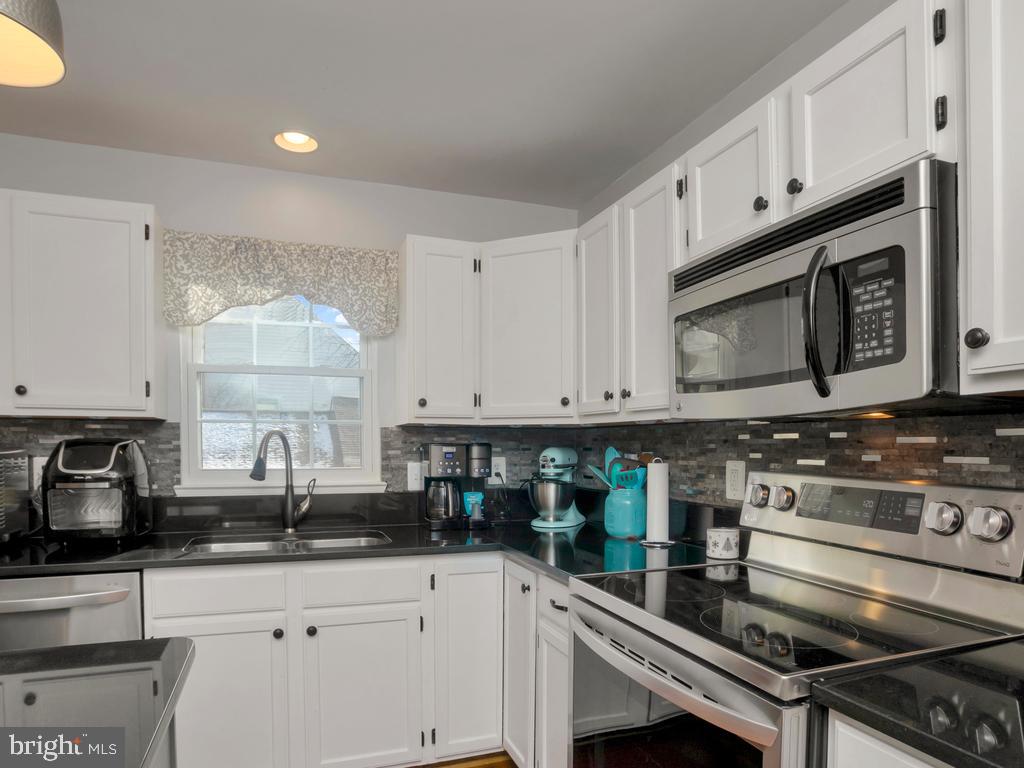 BELMONT GREENE - Residential