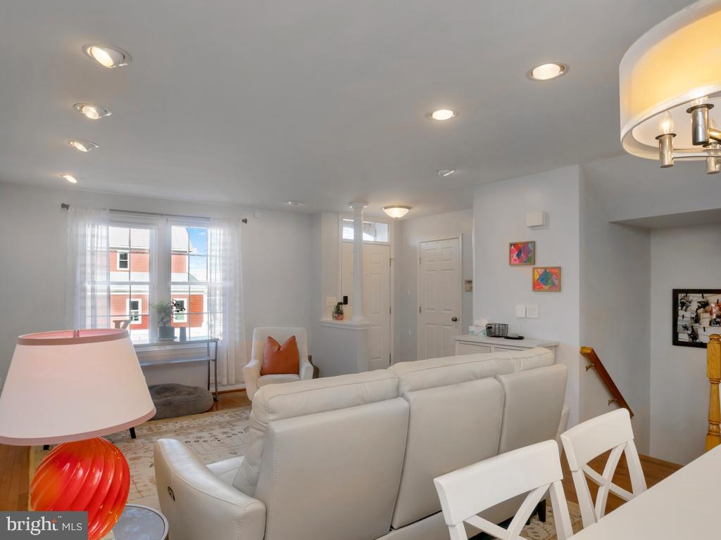 BELMONT GREENE - Residential