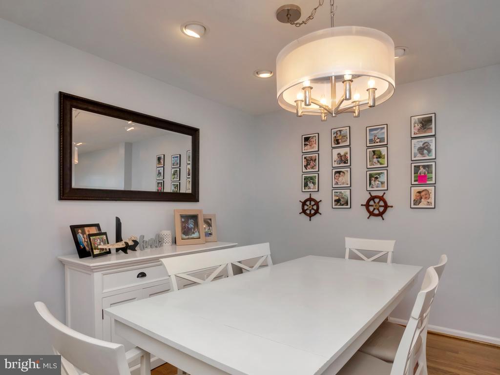 BELMONT GREENE - Residential