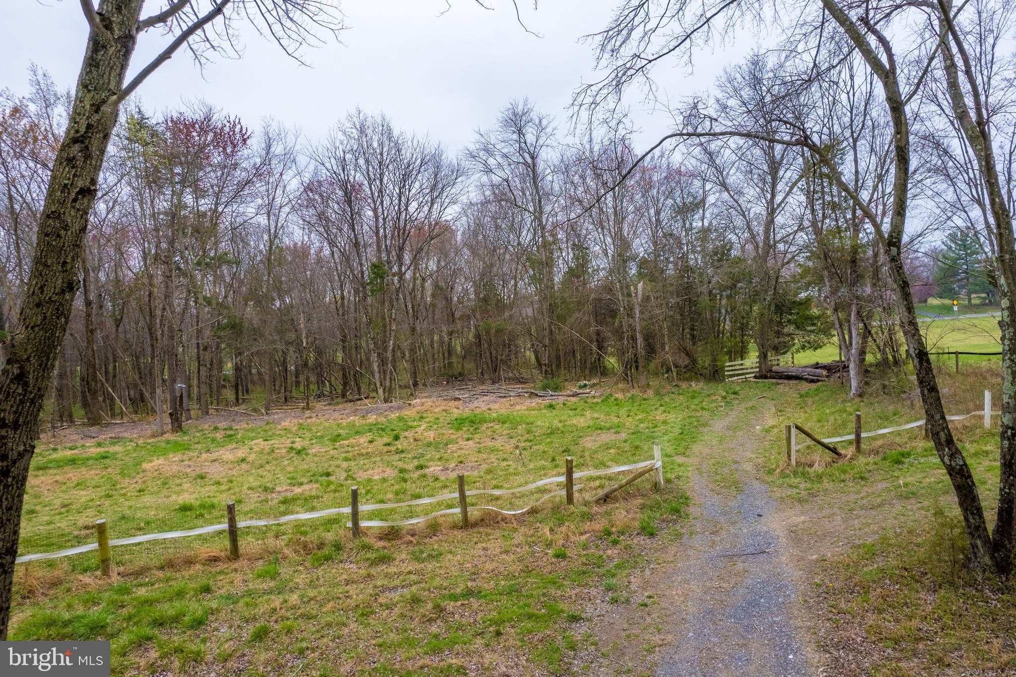 BEALLSVILLE - Farm