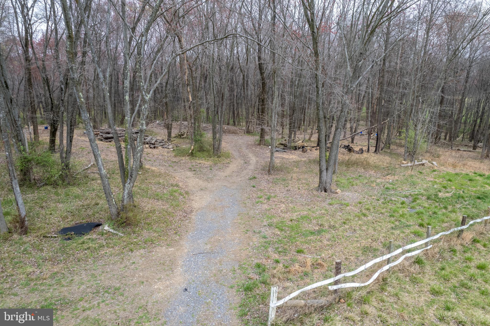 BEALLSVILLE - Farm