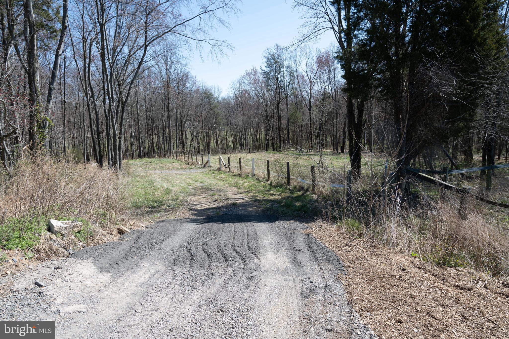 BEALLSVILLE - Farm