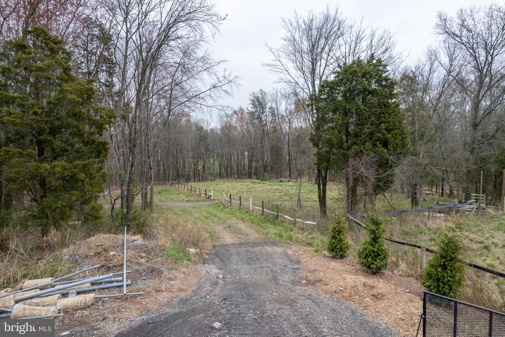 BEALLSVILLE - Farm