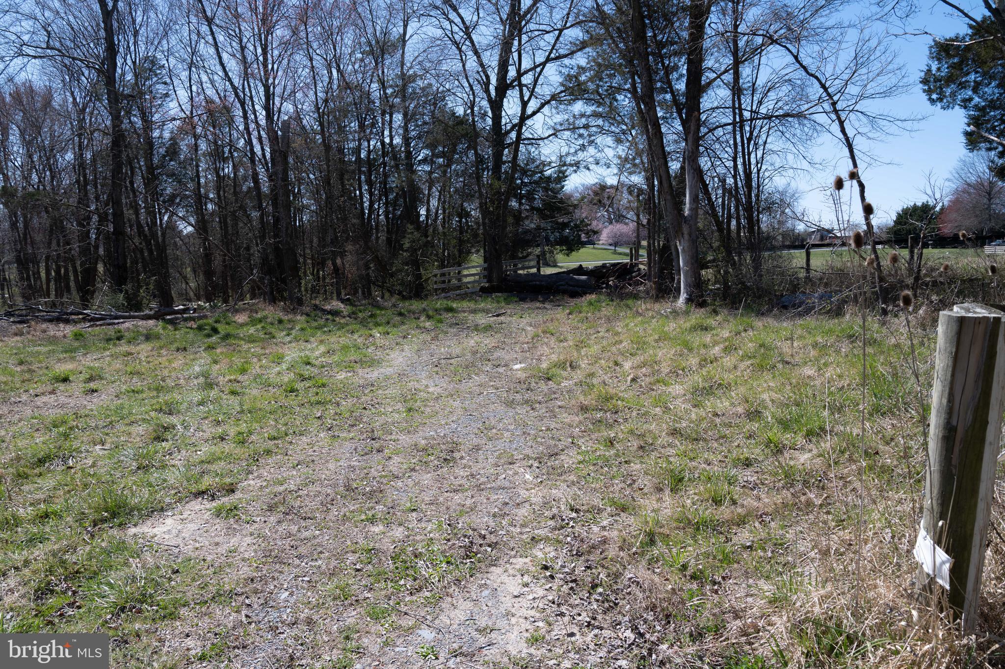 BEALLSVILLE - Farm