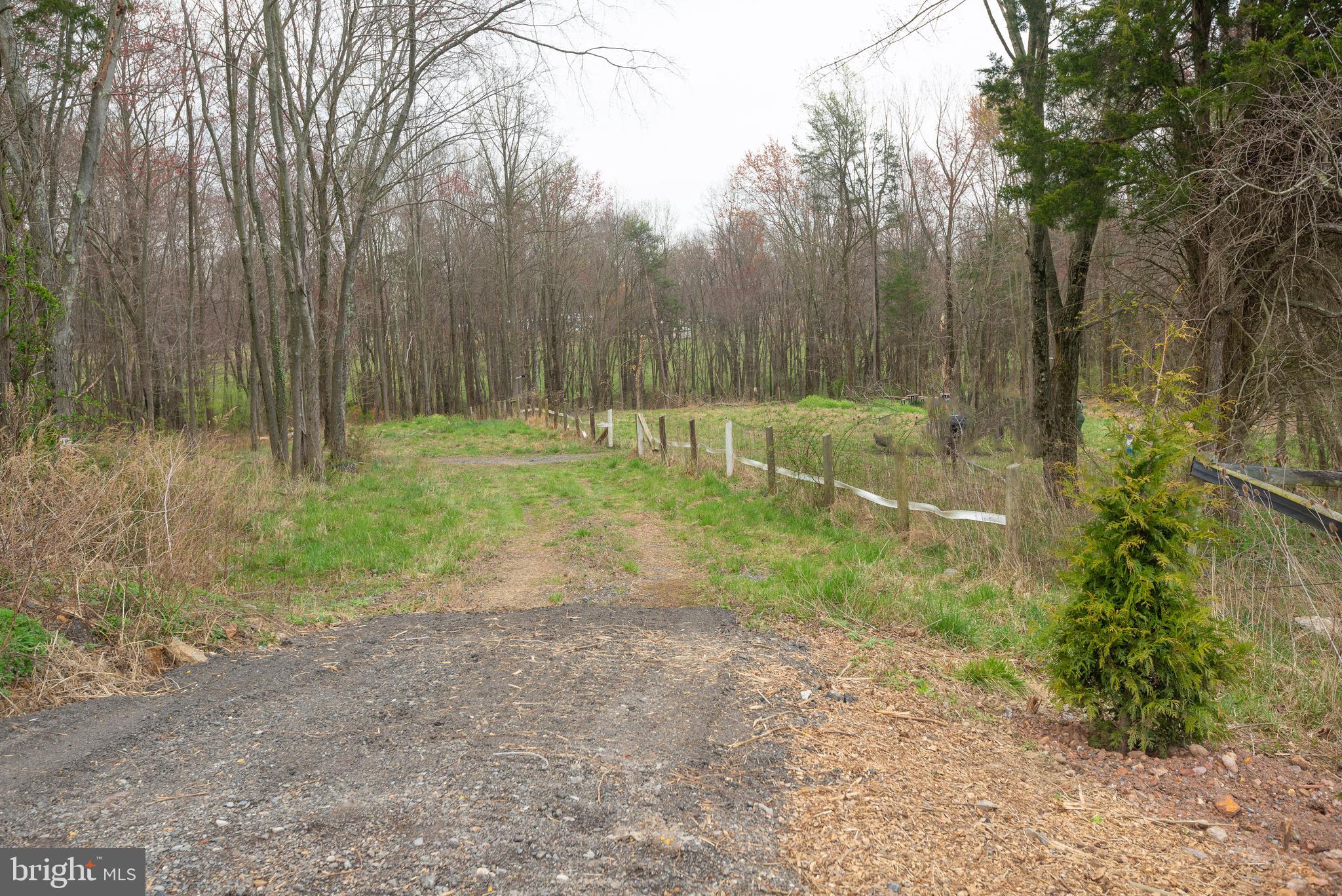 BEALLSVILLE - Farm