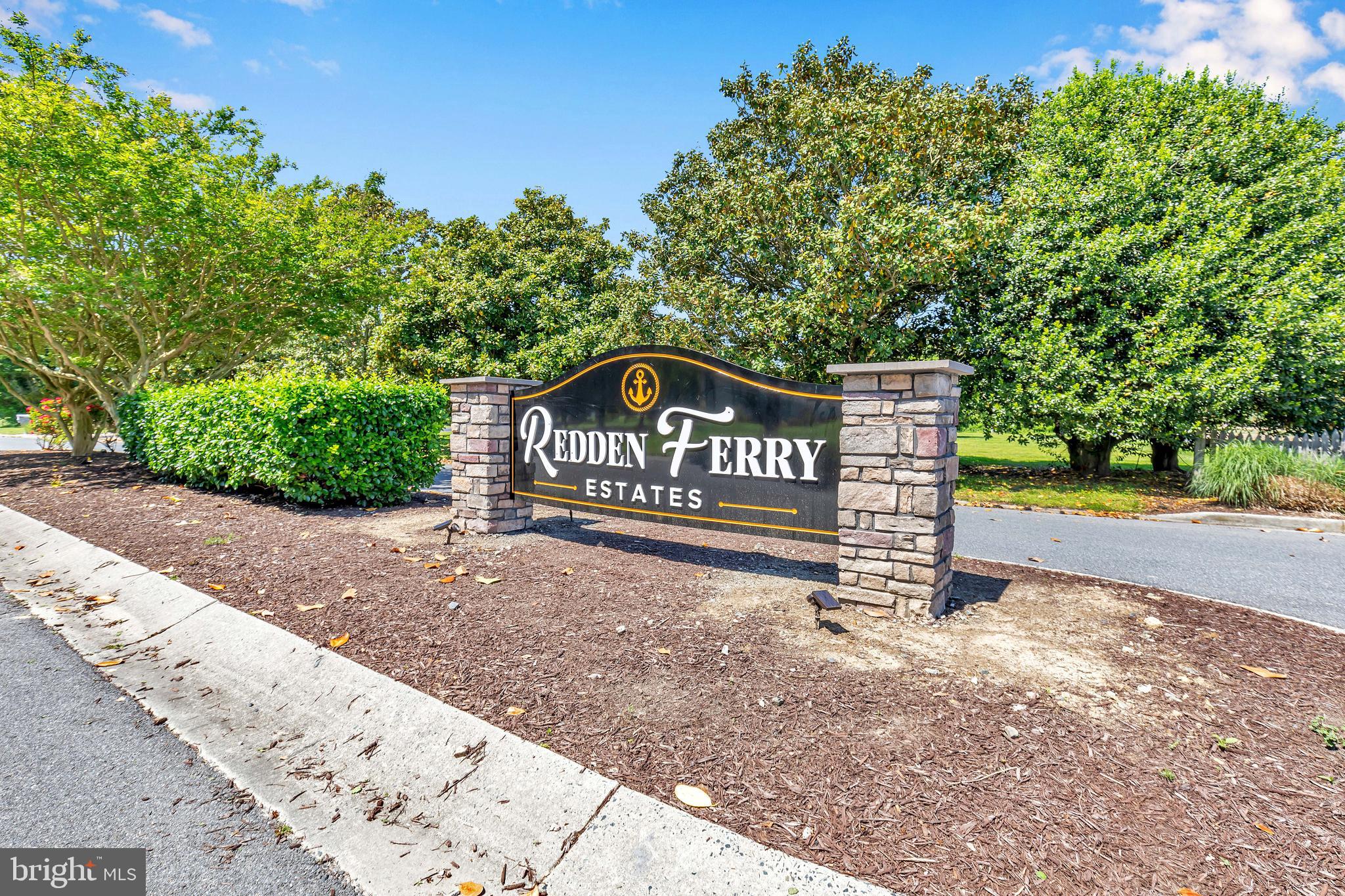 REDDEN FERRY ESTATES - Residential