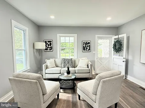 108 Maple Shade Avenue, Hamilton, NJ 08690 - MLS#: NJME2064800