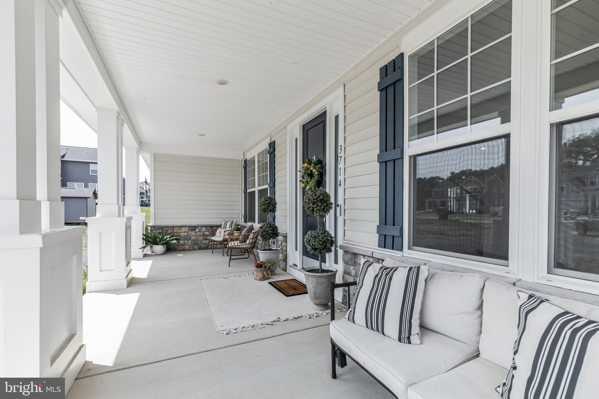 SUMMIT CROSSING ESTATES - Residential