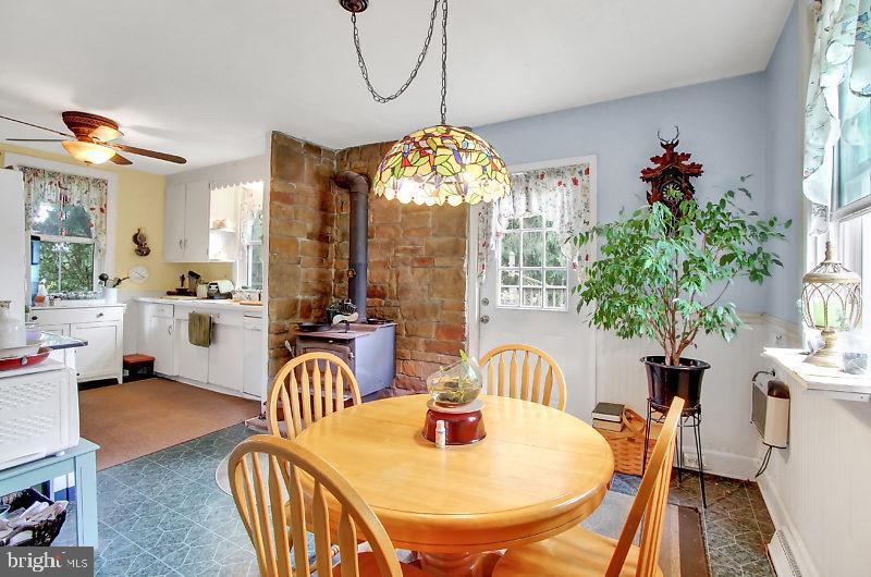 4011 CHERRY RUN ROAD