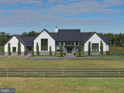 Homes For Sale - 101 Harbourton Woodsville Road<br/> PENNINGTON, NJ 08534