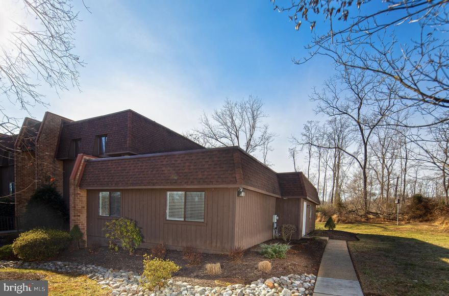 91 Hermitage – Ground-Level Entry | No Units Above or Below 

 Welcome to this one-of-a-kind, ground-level 2-bedroom, 1-bathroom condo, offering ultimate privacy and convenience with no neighbors above or below you.

 Step into a bright, open floor plan featuring floor-to-ceiling windows that bathe the space in natural afternoon light and overlook serene, protected land. The living area opens seamlessly onto a large private covered patio—perfect for outdoor relaxation or entertaining. A spacious storage closet on the patio easily accommodates bicycles and more.

 Inside, the home has been tastefully updated with:
 A fully renovated bathroom
 Stylish wainscoting throughout the living area
 Brand new carpet in the bedrooms
 Recessed lighting throughout
 Window coverings

 The kitchen boasts stainless steel appliances, white cabinets, a breakfast bar with quartzite countertops, and plenty of cabinetry for storage.

 Retreat to the generously sized primary bedroom, which comfortably fits a king-sized bed and features a custom walk-in closet. The second bedroom is a nice size. They both share the bathroom with hall access. 

 Community amenities include:
 A large resident-only swimming pool
 One assigned parking space and ample guest parking

 Note: Owner is a licensed real estate agent.