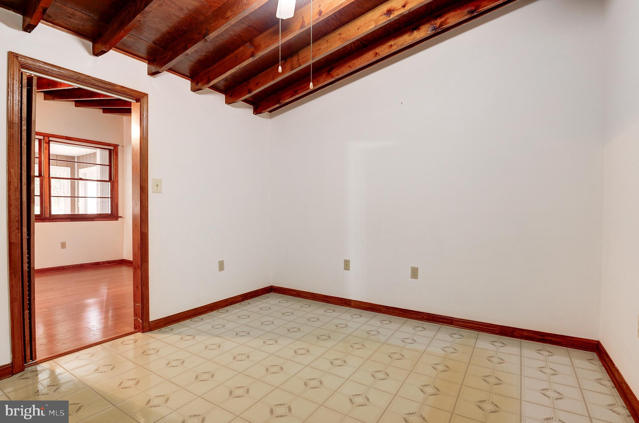 SHENANDOAH RETREAT - Residential