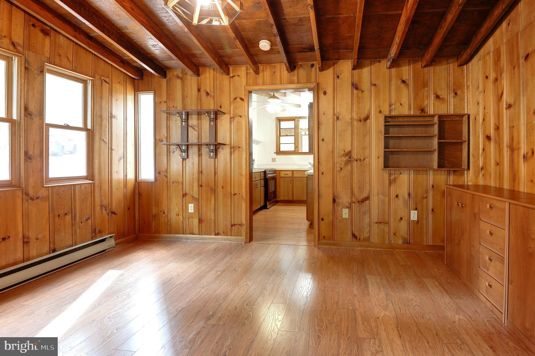 SHENANDOAH RETREAT - Residential