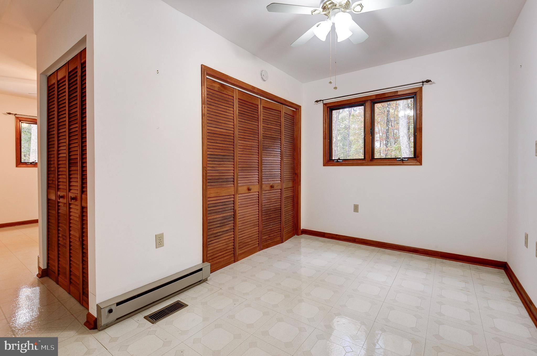 SHENANDOAH RETREAT - Residential