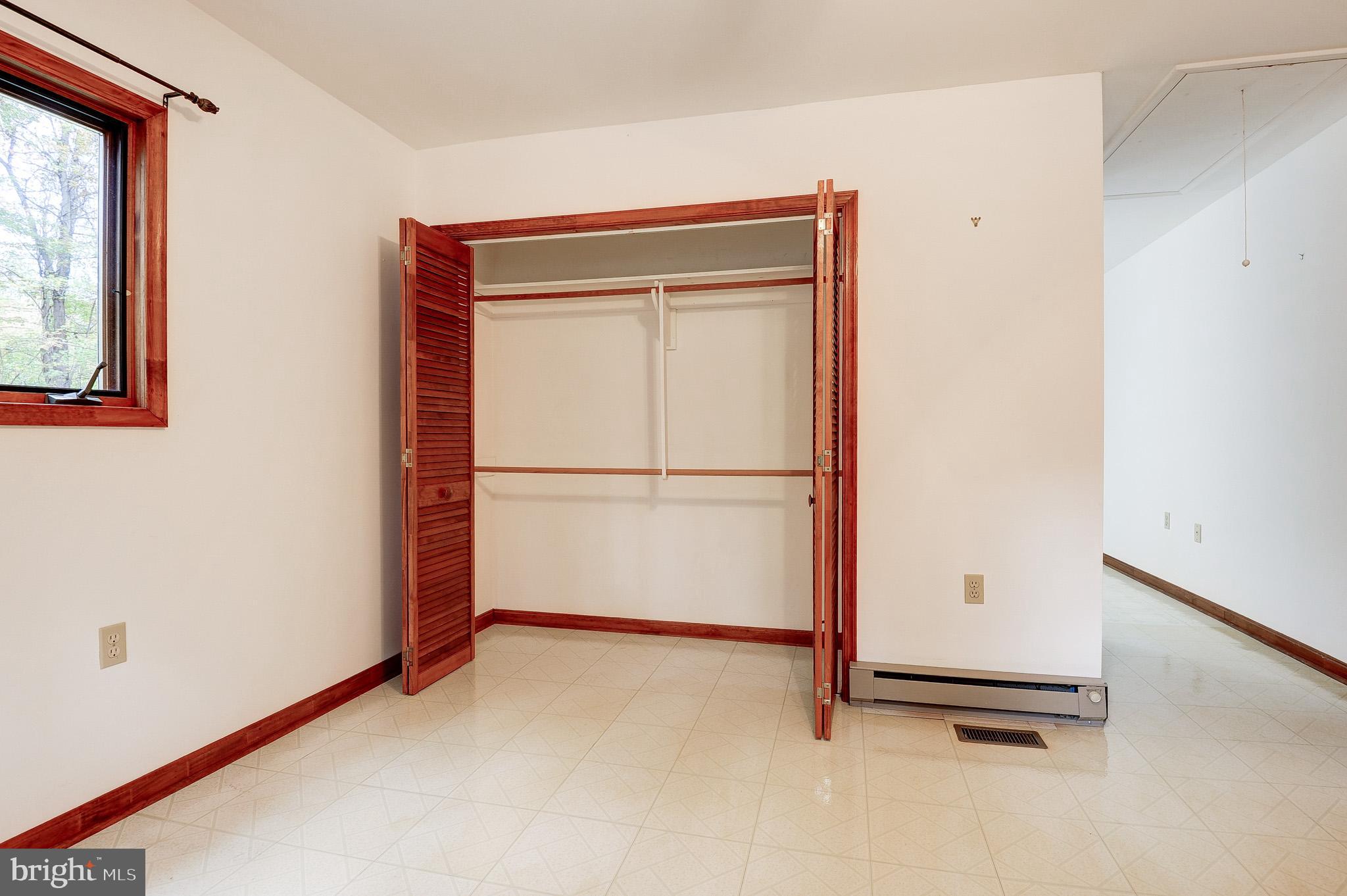 SHENANDOAH RETREAT - Residential