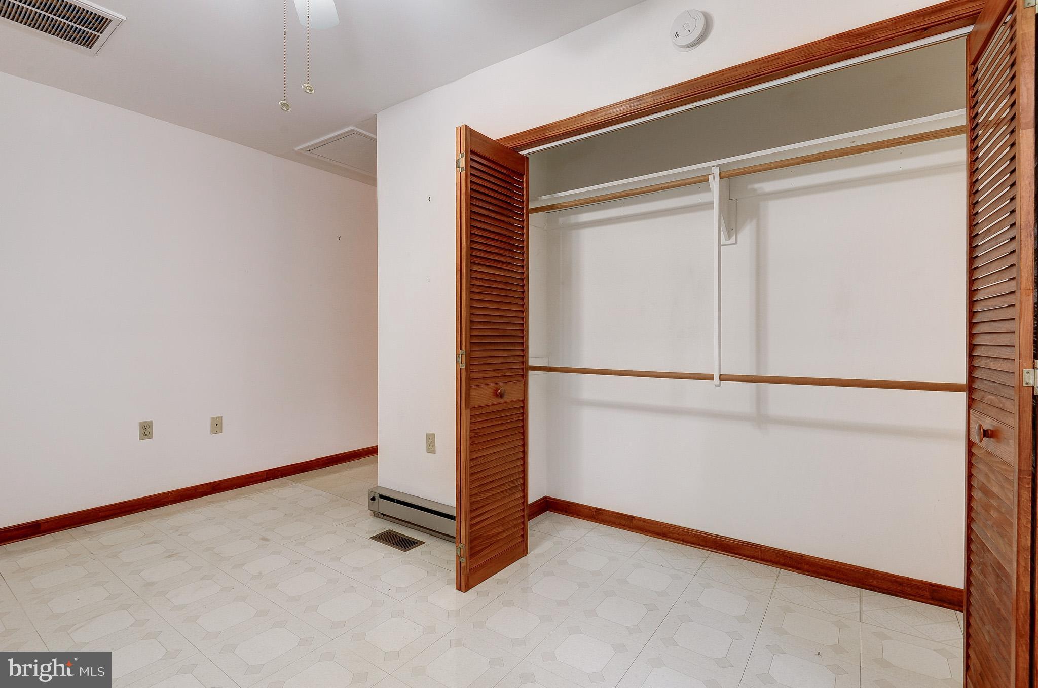 SHENANDOAH RETREAT - Residential