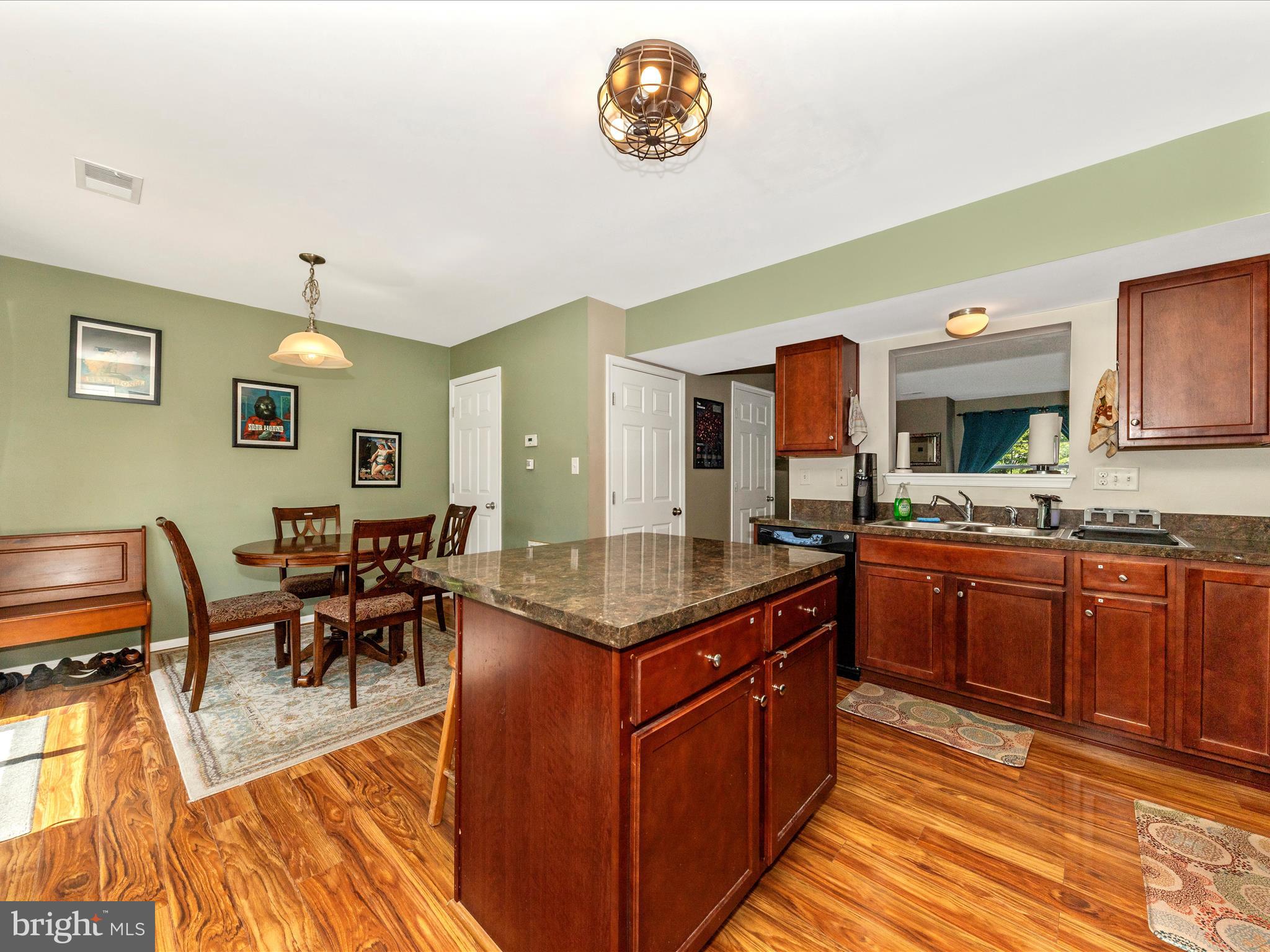 PRENTISS POINT - Residential