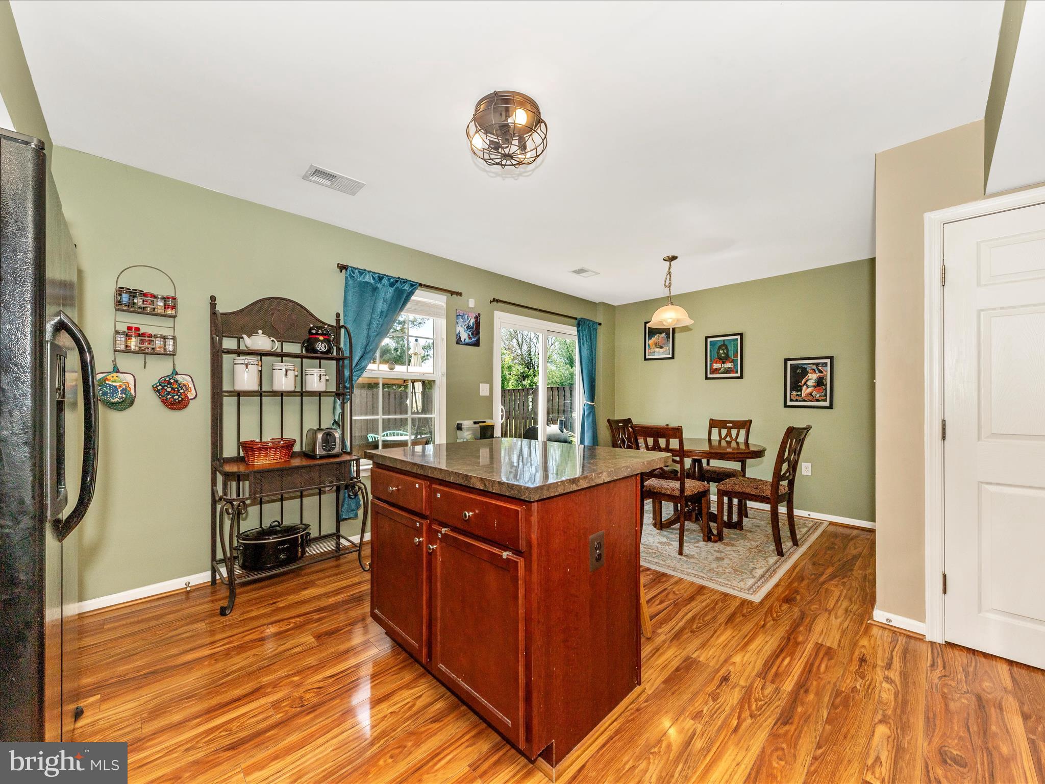 PRENTISS POINT - Residential