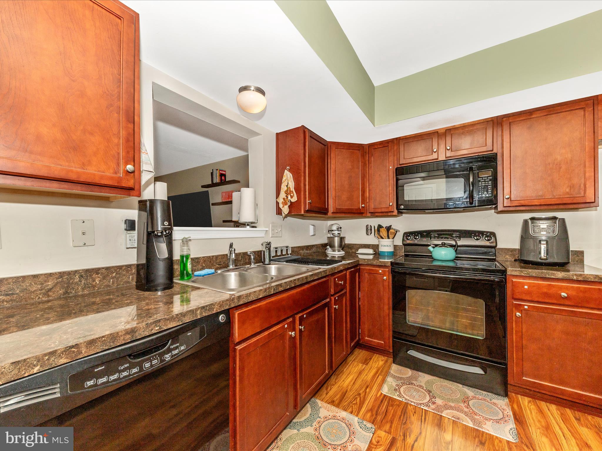 PRENTISS POINT - Residential