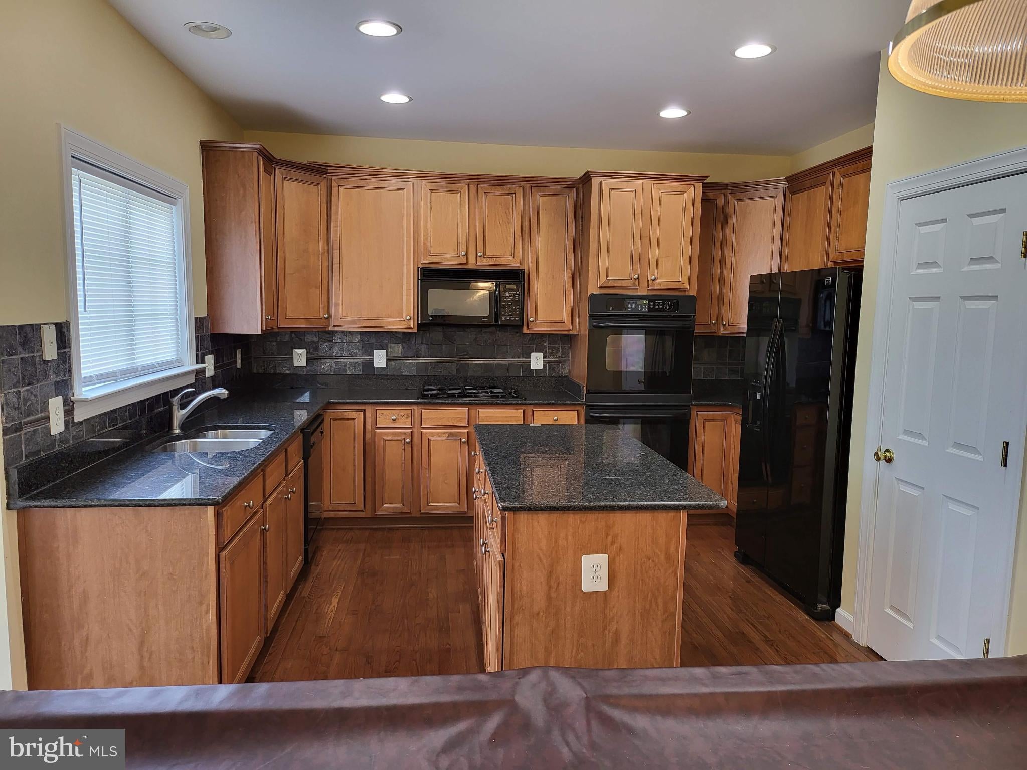 6161 POPES CREEK PLACE