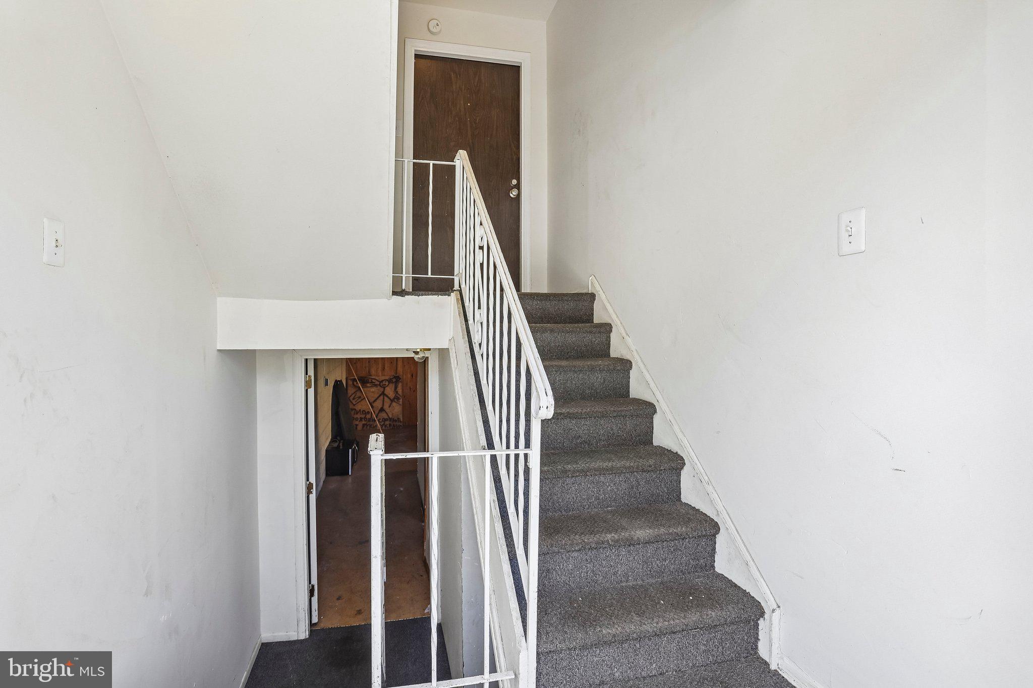 157 MEADOWBROOK LANE