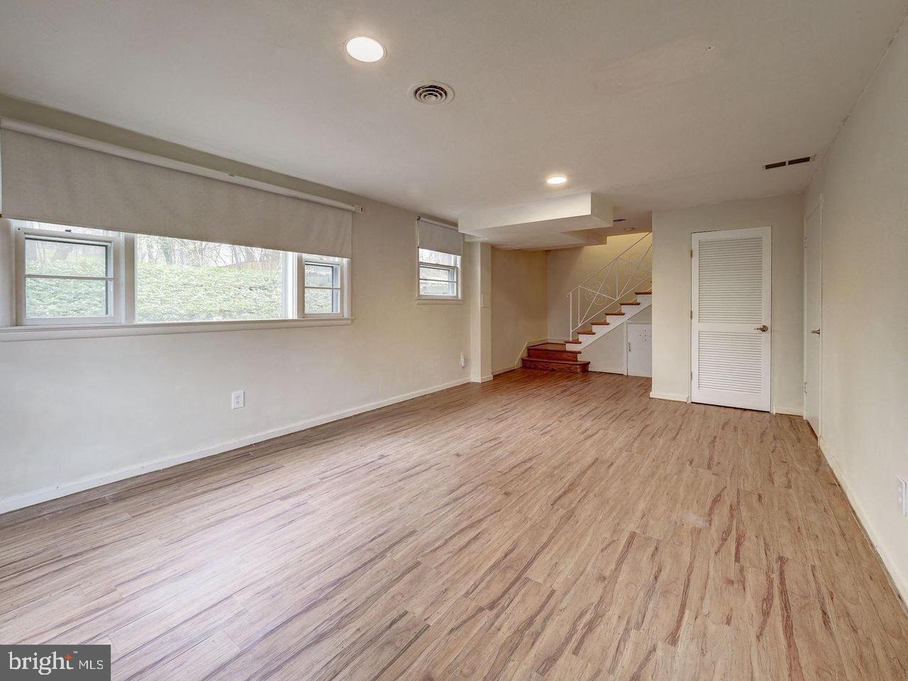 BRADLEY HILLS - Residential Lease