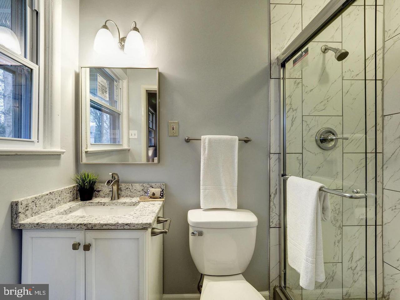 BRADLEY HILLS - Residential Lease